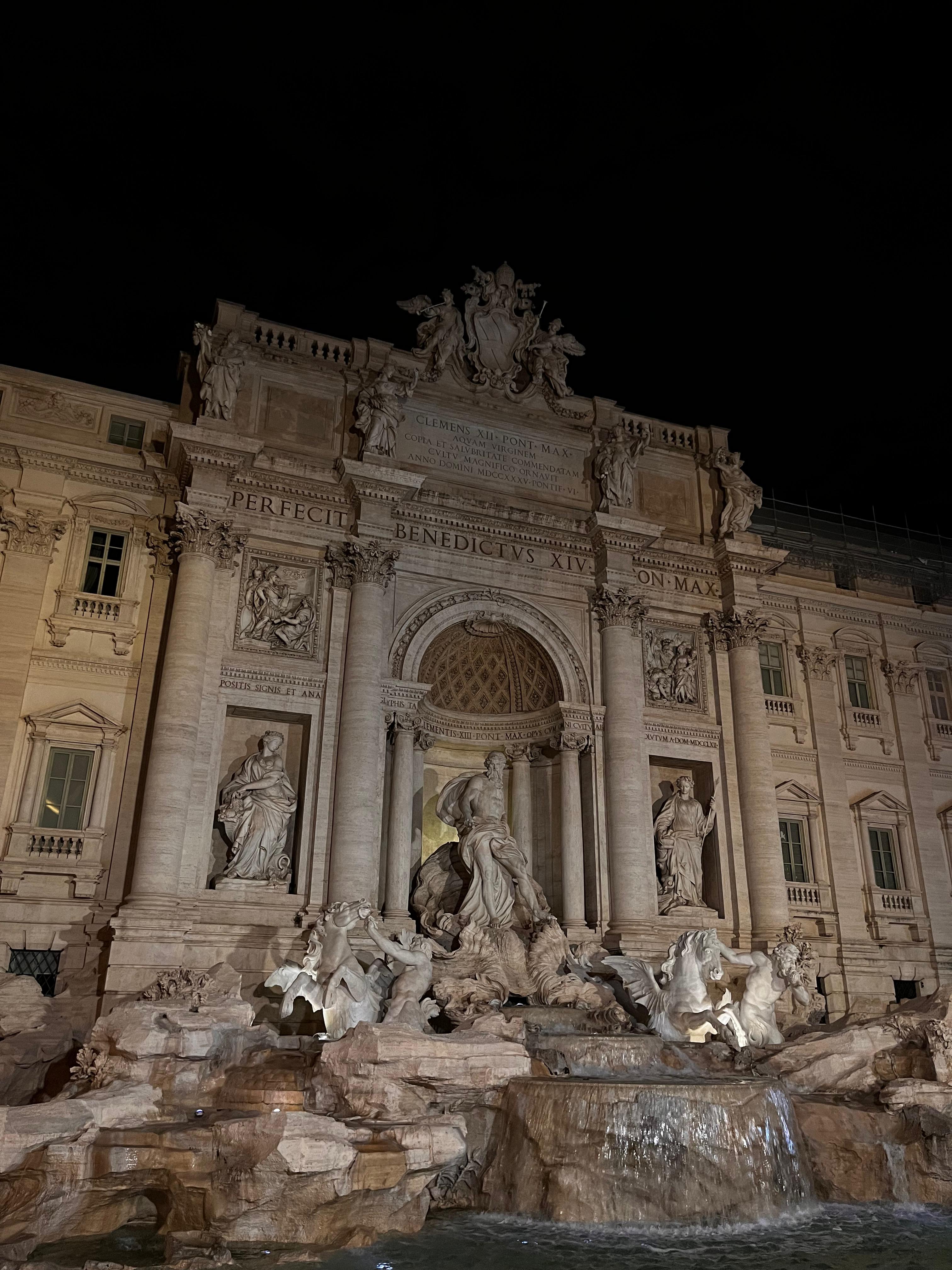 Fontana Di Trevi